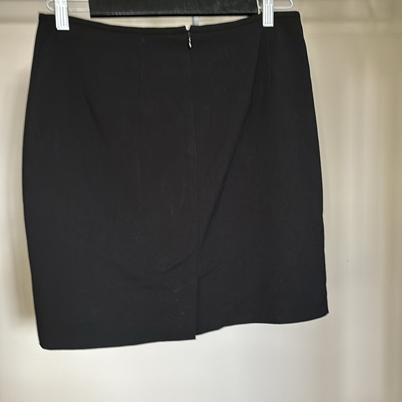 Calvin Klein black mini skirt size 8 - Picture 2 of 2